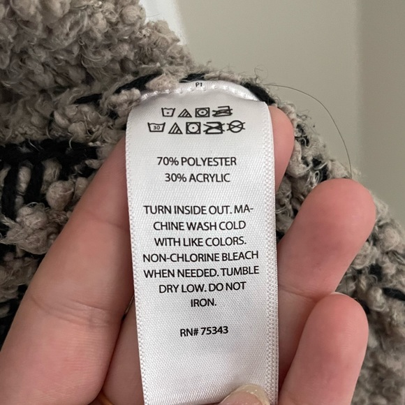 Heavy weight animal print long cardigan black and nude size large - Picture 3 of 4